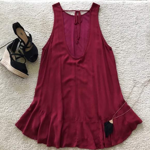 Wine Color, Scoopback Sleeveless Dress - Picture 4 of 8